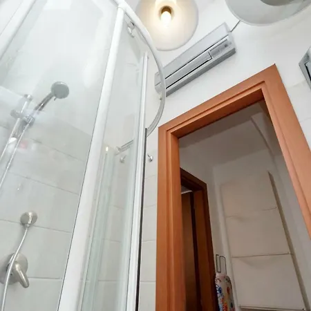 Apartment Sweet Burrow In Vatican *