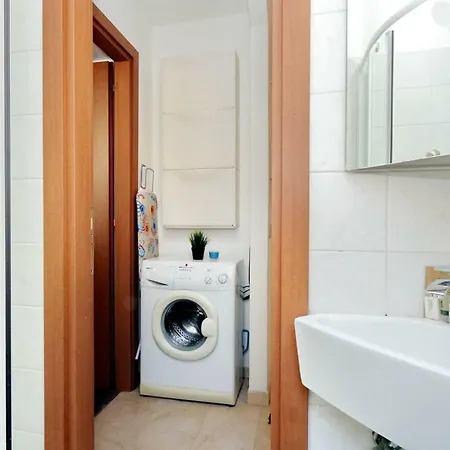 Apartment Sweet Burrow In Vatican