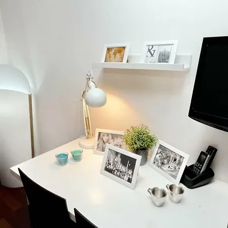 Sweet Burrow In Vatican Apartment