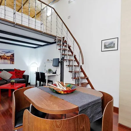 Sweet Burrow In Vatican Apartment Rome